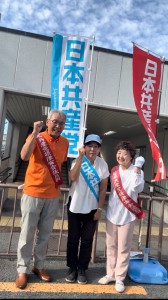 議員団3人で正雀駅にて報告宣伝 議員団3人で正雀駅にて報告宣伝